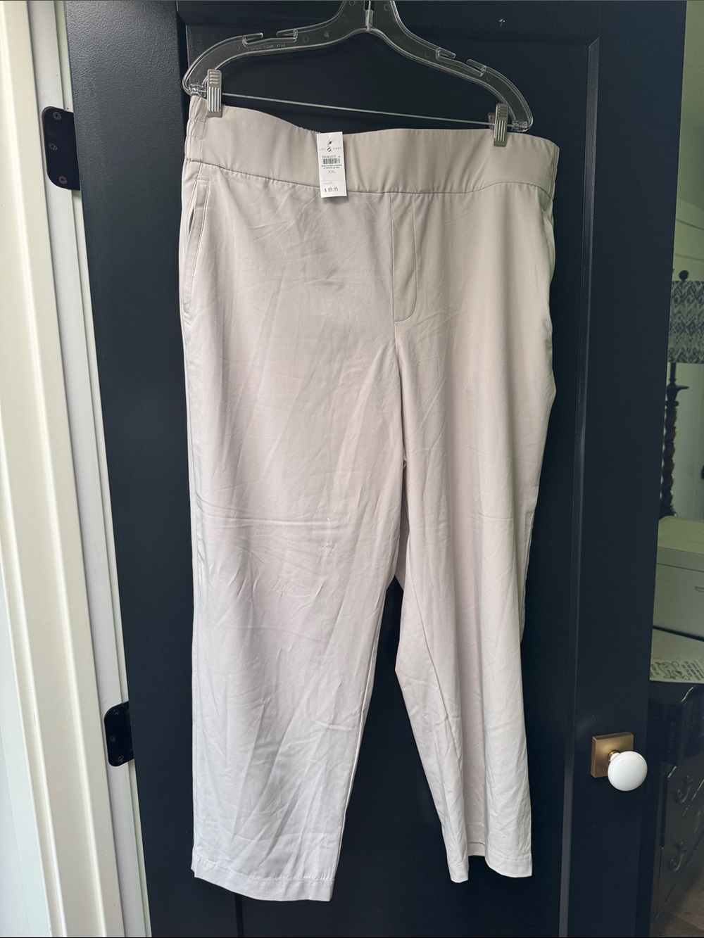 Chicos travelers pants NWT
